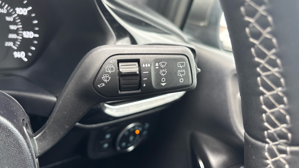 Ford Fiesta 1.0 EcoBoost Hybrid mHEV 125 Titanium 5dr Petrol Hatchback - Image 35
