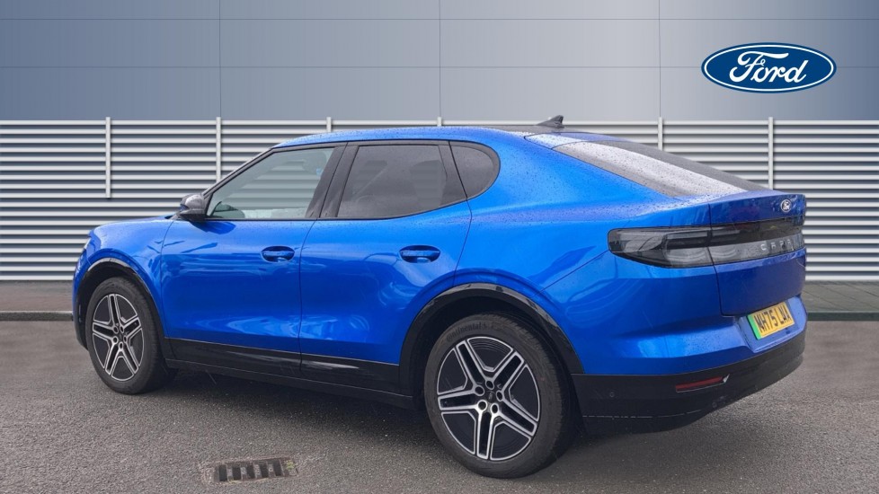 Ford Capri 125kW Premium 52kWh 5dr Auto [Driver Assist Pack] Electric Estate - Image 2