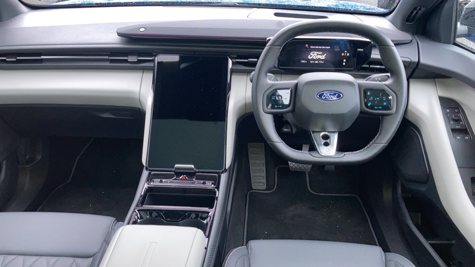 Ford Capri 125kW Premium 52kWh 5dr Auto [Driver Assist Pack] Electric Estate - Image 11