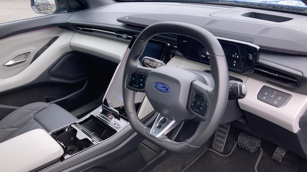 Ford Capri 125kW Premium 52kWh 5dr Auto [Driver Assist Pack] Electric Estate - Image 12