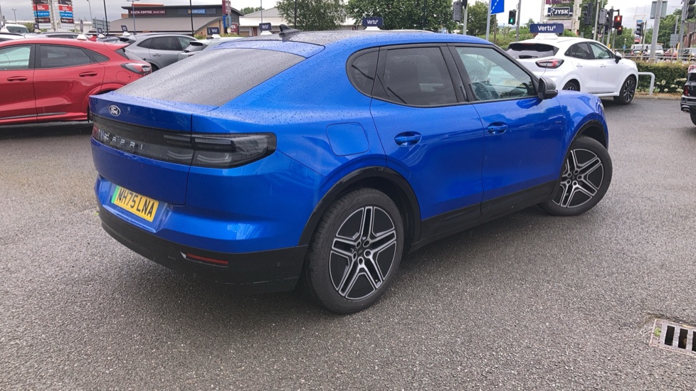 Ford Capri 125kW Premium 52kWh 5dr Auto [Driver Assist Pack] Electric Estate - Image 37