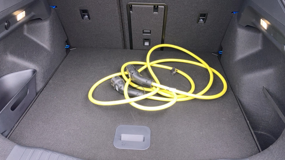Ford Capri 125kW Premium 52kWh 5dr Auto [Driver Assist Pack] Electric Estate - Image 26