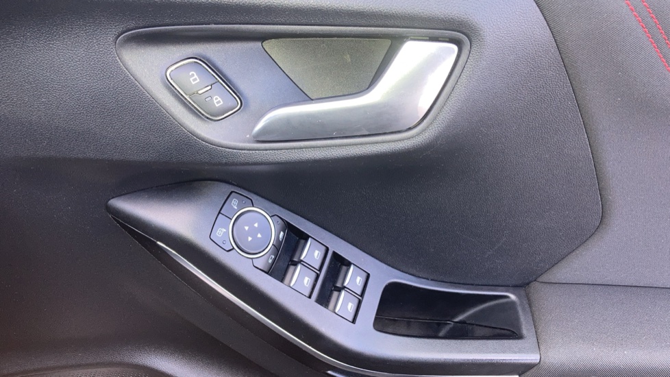 Ford Puma 1.0 EcoBoost Hybrid mHEV ST-Line 5dr Petrol Hatchback - Image 21