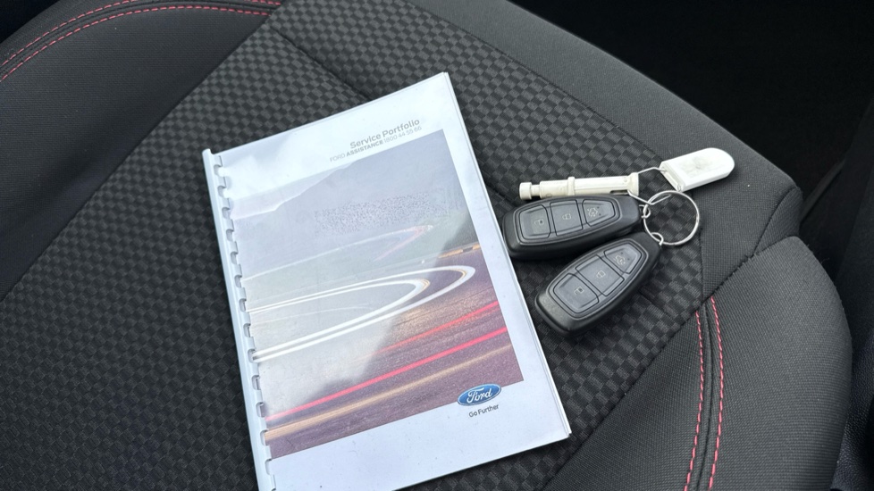 Ford Fiesta 1.0 EcoBoost Hybrid mHEV 155 ST-Line Edition 5dr Petrol Hatchback - Image 21