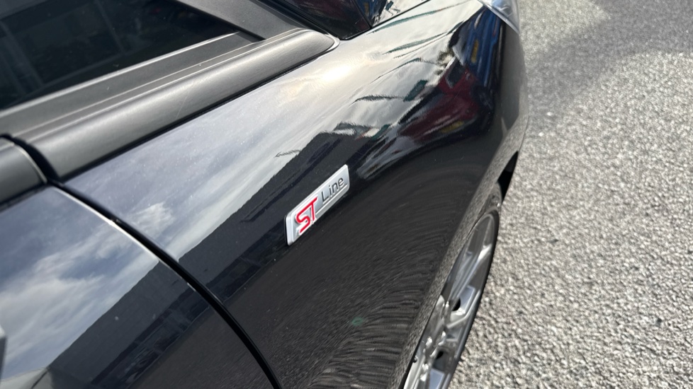 Ford Fiesta 1.0 EcoBoost Hybrid mHEV 155 ST-Line Edition 5dr Petrol Hatchback - Image 24