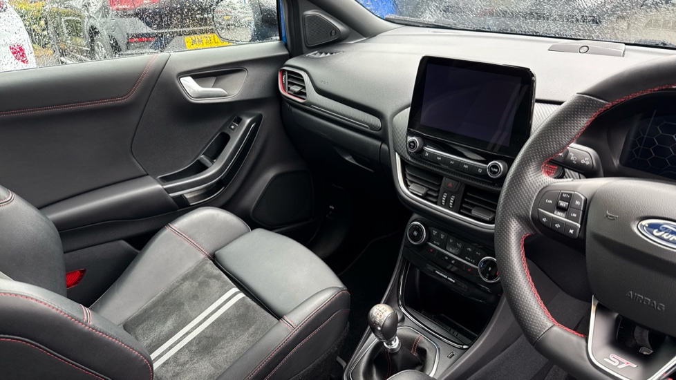 Ford Puma ST 1.5 EcoBoost ST 5dr Petrol Hatchback - Image 25