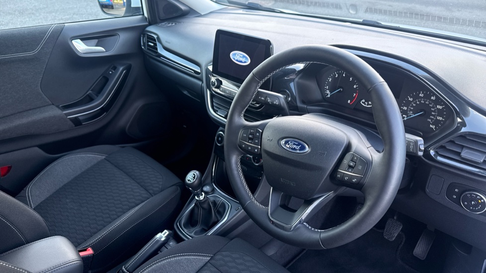 Ford Puma 1.0 EcoBoost Hybrid mHEV Titanium 5dr Petrol Hatchback - Image 12