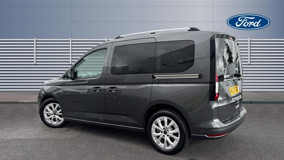Ford Tourneo Connect 1.5 EcoBoost PHEV 150 Titanium 5dr Auto Estate - Image 2