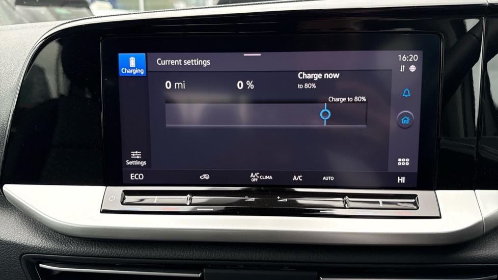 Ford Tourneo Connect 1.5 EcoBoost PHEV 150 Titanium 5dr Auto Estate - Image 34