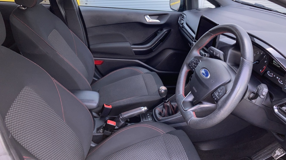 Ford Fiesta 1.0 EcoBoost 95 ST-Line Edition 5dr Petrol Hatchback - Image 31