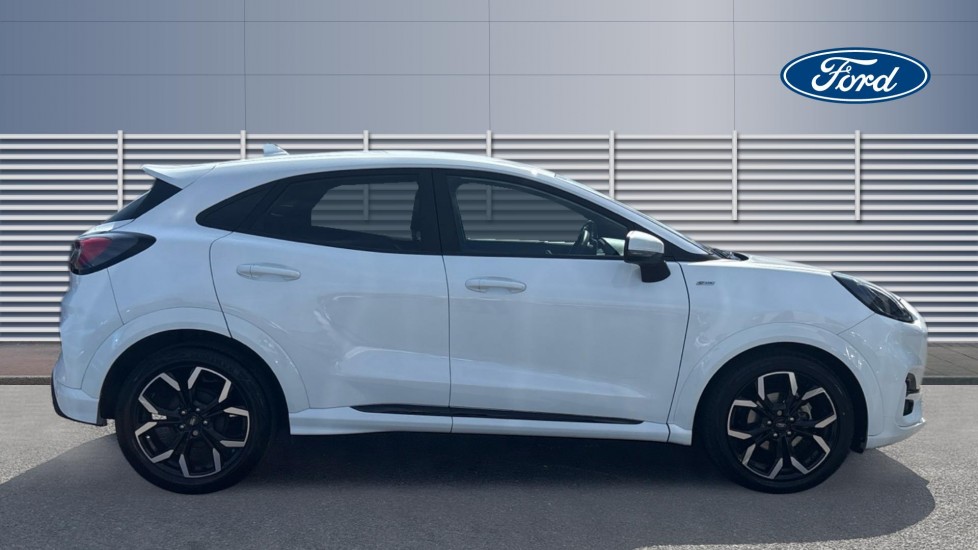 Ford Puma 1.0 EcoBoost Hybrid mHEV ST-Line X 5dr Petrol Hatchback - Image 5