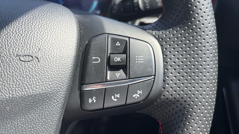 Ford Puma 1.0 EcoBoost Hybrid mHEV ST-Line X 5dr Petrol Hatchback - Image 36
