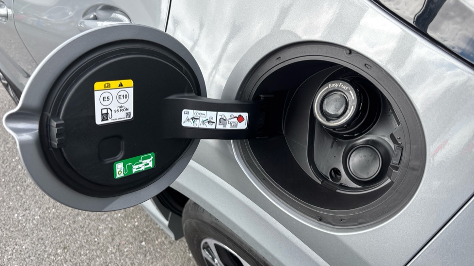 Ford Puma 1.0 EcoBoost Hybrid mHEV ST-Line 5dr Petrol Hatchback - Image 25