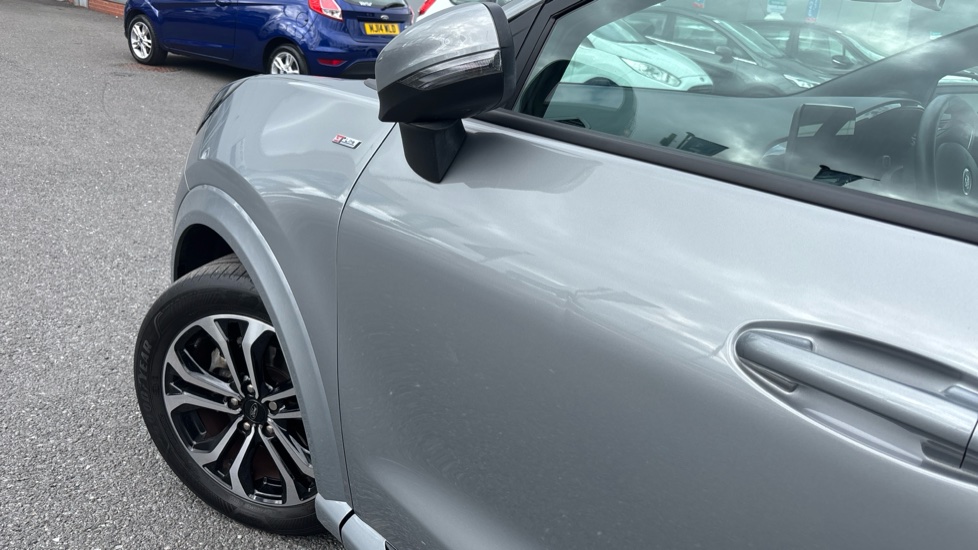 Ford Puma 1.0 EcoBoost Hybrid mHEV ST-Line 5dr Petrol Hatchback - Image 38