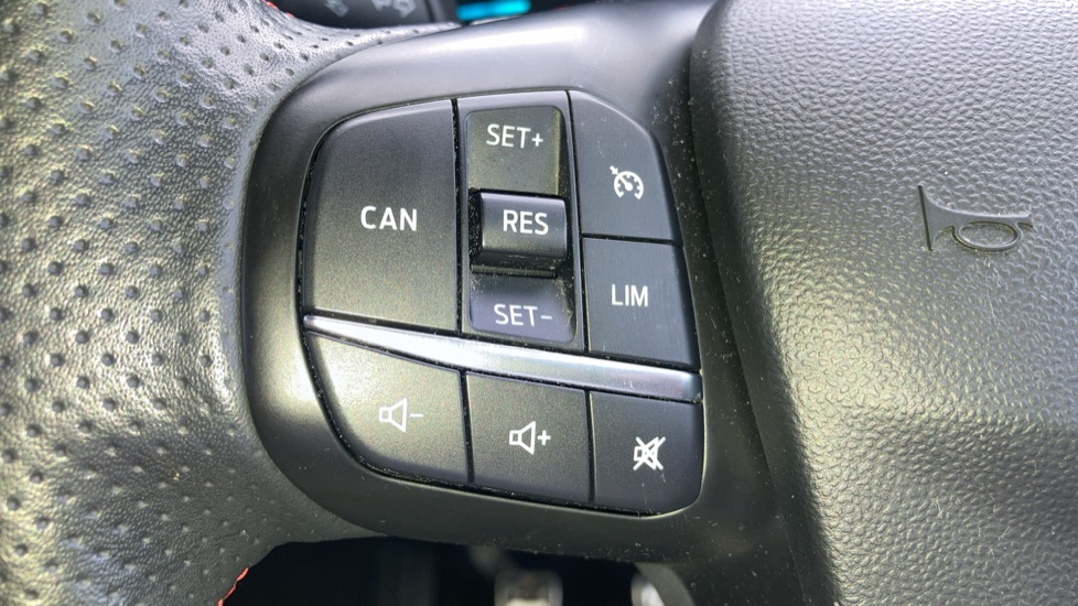 Ford Fiesta 1.0 EcoBoost Hybrid mHEV 125 ST-Line Edition 5dr Petrol Hatchback - Image 18