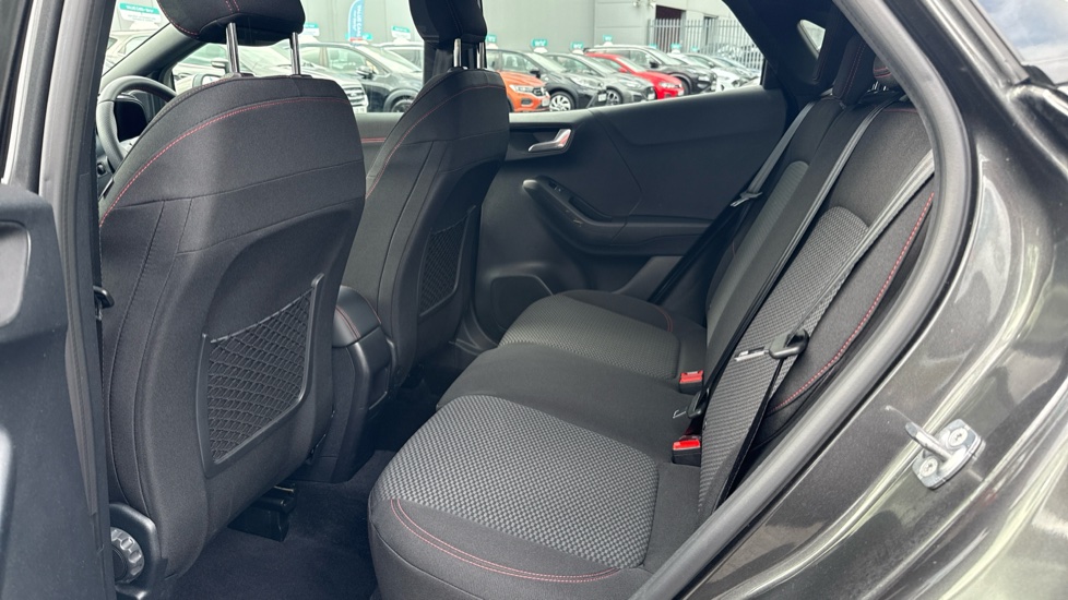 Ford Puma 1.0 EcoBoost Hybrid mHEV ST-Line 5dr Petrol Hatchback - Image 23
