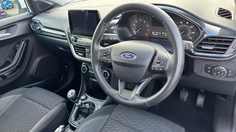 Ford Puma 1.0 EcoBoost Hybrid mHEV Titanium 5dr Petrol Hatchback - Image 12