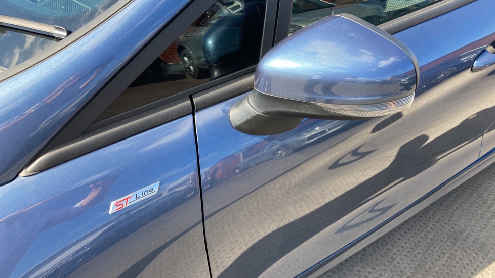 Ford Fiesta 1.0 EcoBoost 125 ST-Line 5dr Petrol Hatchback - Image 23