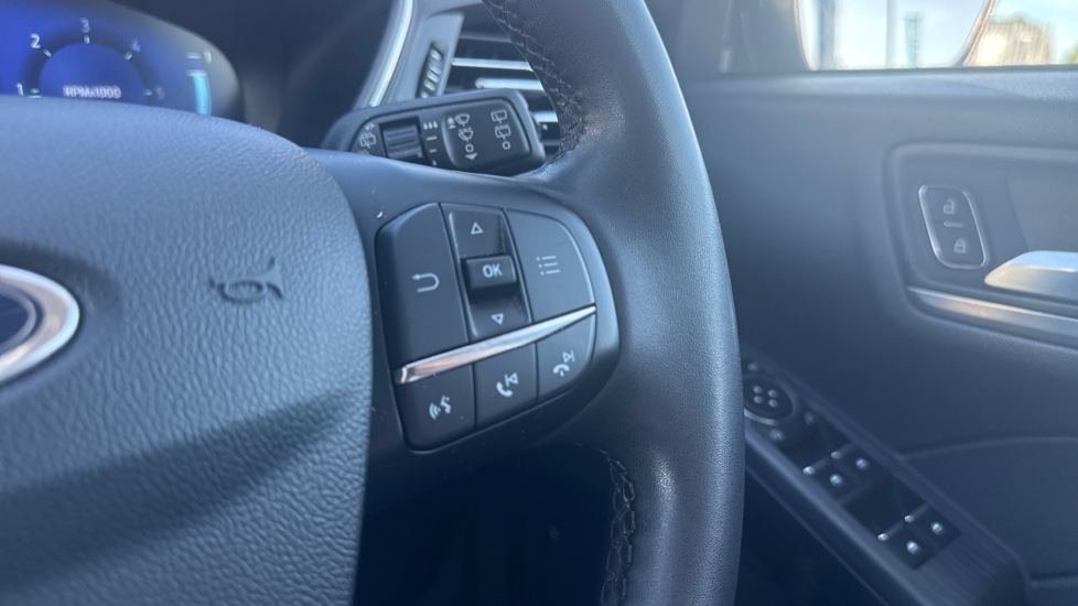 Ford Kuga 2.0 EcoBlue 190 Titanium Edition 5dr Auto AWD Diesel Estate - Image 33