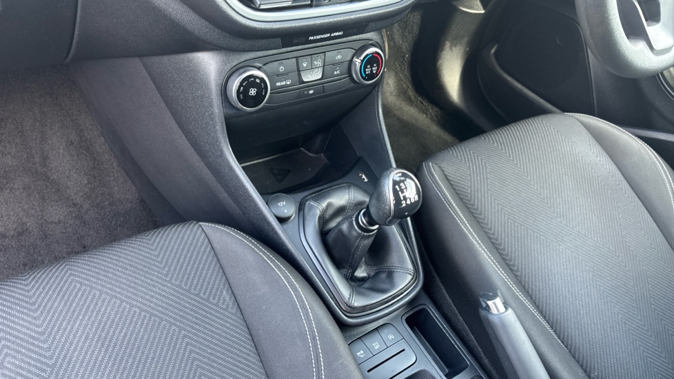 Ford Fiesta 1.0 EcoBoost Trend 3dr Petrol Hatchback - Image 13