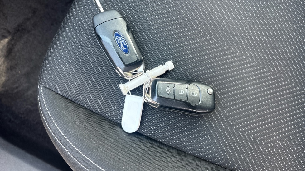 Ford Fiesta 1.0 EcoBoost Trend 3dr Petrol Hatchback - Image 19