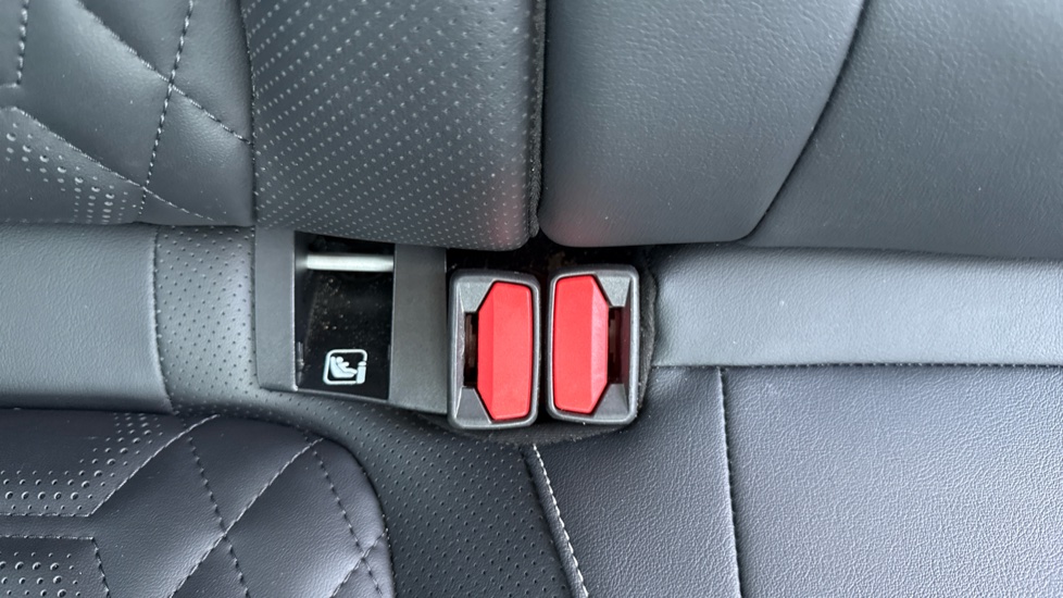 Ford Focus 1.0 EcoBoost Active X 5dr Petrol Hatchback - Image 25