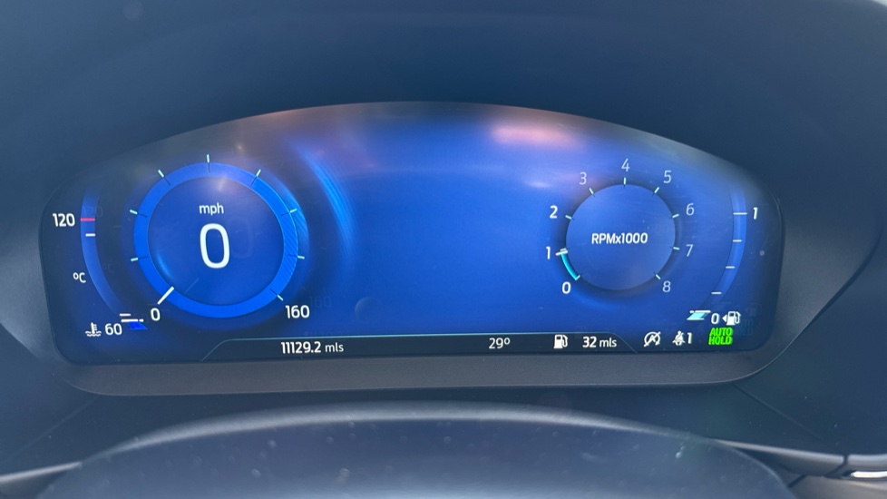 Ford Focus 1.0 EcoBoost Active X 5dr Petrol Hatchback - Image 19