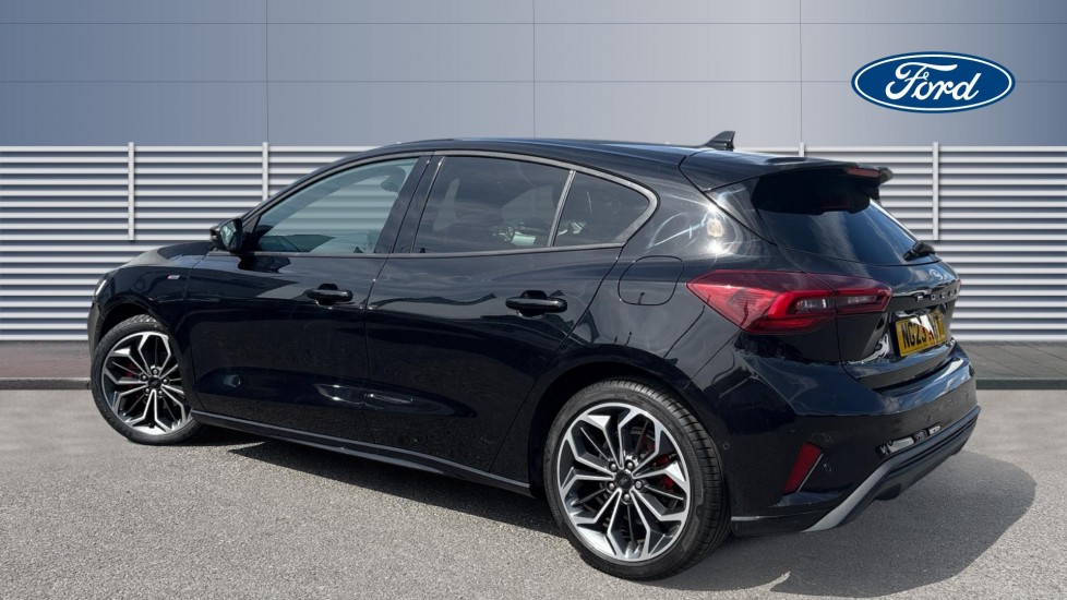 Ford Focus 1.0 EcoBoost ST-Line X 5dr Petrol Hatchback - Image 2