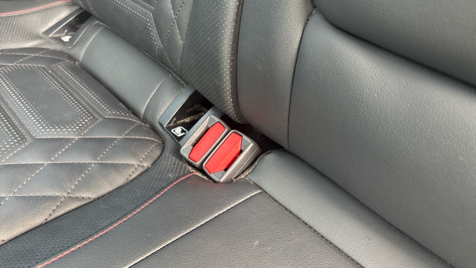 Ford Focus 1.0 EcoBoost ST-Line X 5dr Petrol Hatchback - Image 14
