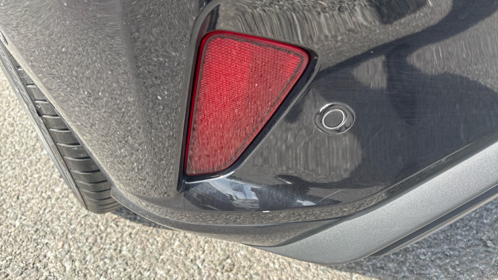 Ford Focus 1.0 EcoBoost ST-Line X 5dr Petrol Hatchback - Image 26