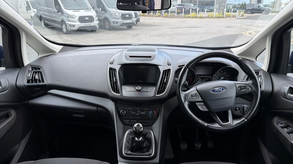 Ford Grand C-MAX 1.0 EcoBoost 125 Zetec 5dr Petrol Estate - Image 12