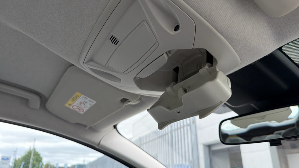 Ford Grand C-MAX 1.0 EcoBoost 125 Zetec 5dr Petrol Estate - Image 33