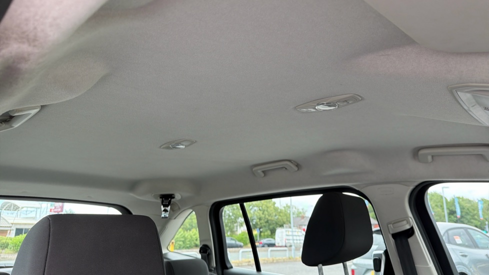 Ford Grand C-MAX 1.0 EcoBoost 125 Zetec 5dr Petrol Estate - Image 34
