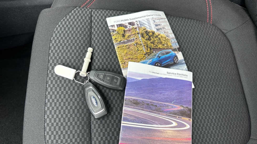 Ford Puma 1.0 EcoBoost Hybrid mHEV ST-Line 5dr Petrol Hatchback - Image 27