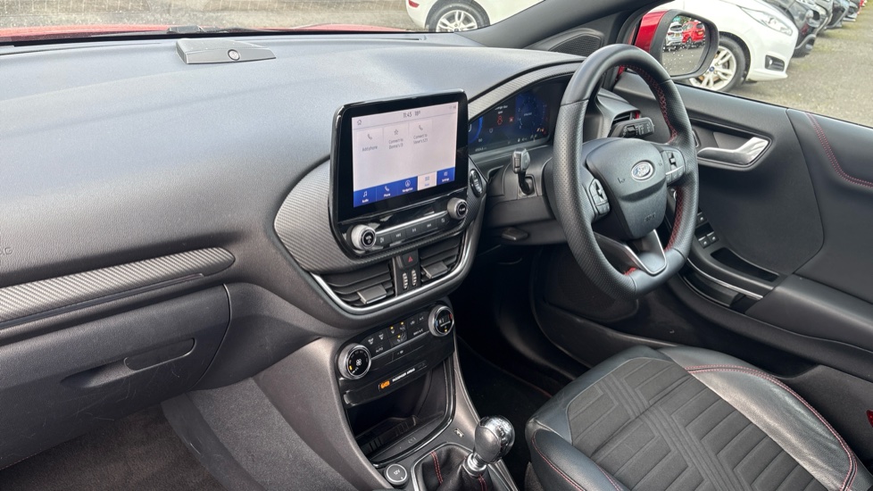 Ford Puma 1.0 EcoBoost Hybrid mHEV ST-Line X First Ed 5dr Petrol Hatchback - Image 5