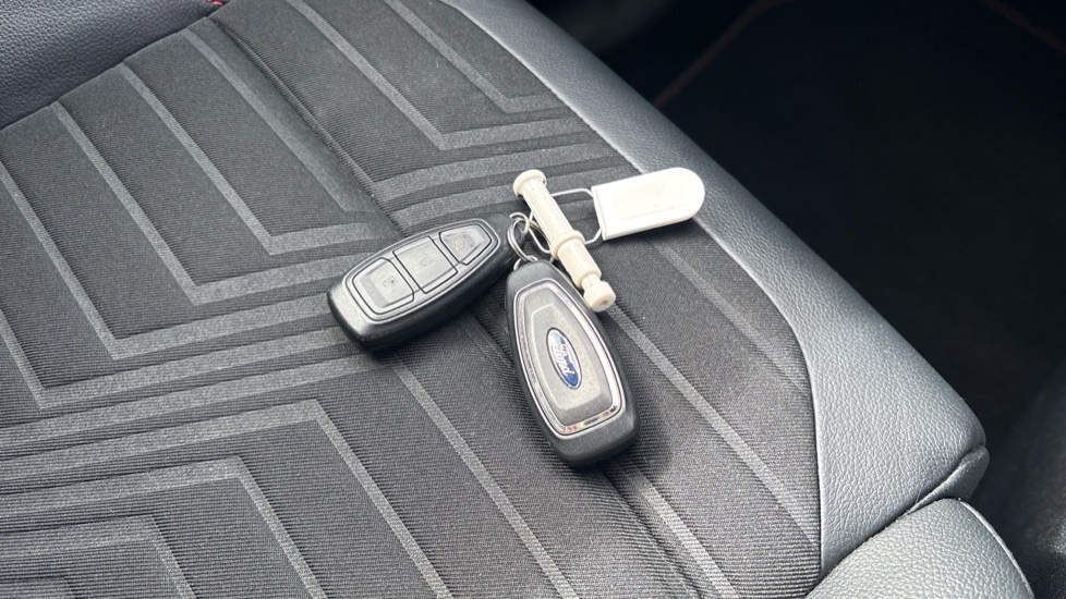 Ford Puma 1.0 EcoBoost Hybrid mHEV ST-Line X First Ed 5dr Petrol Hatchback - Image 30