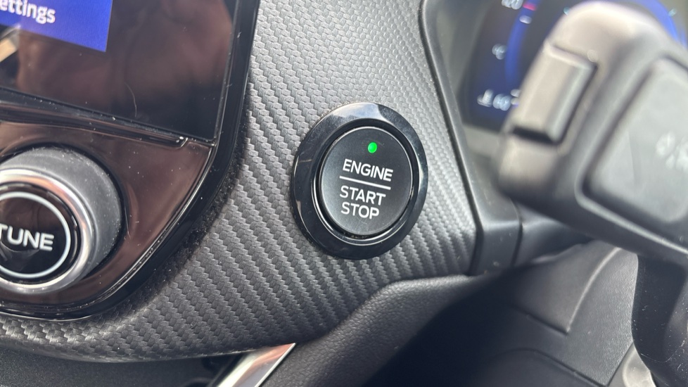 Ford Puma 1.0 EcoBoost Hybrid mHEV ST-Line X First Ed 5dr Petrol Hatchback - Image 19