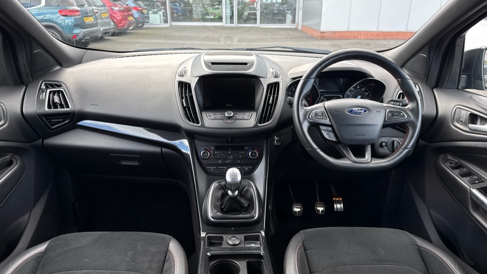 Ford Kuga 1.5 EcoBoost ST-Line 5dr 2WD Petrol Estate - Image 14