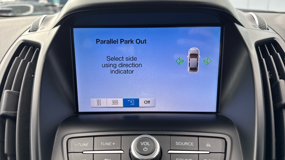 Ford Kuga 1.5 EcoBoost ST-Line 5dr 2WD Petrol Estate - Image 37