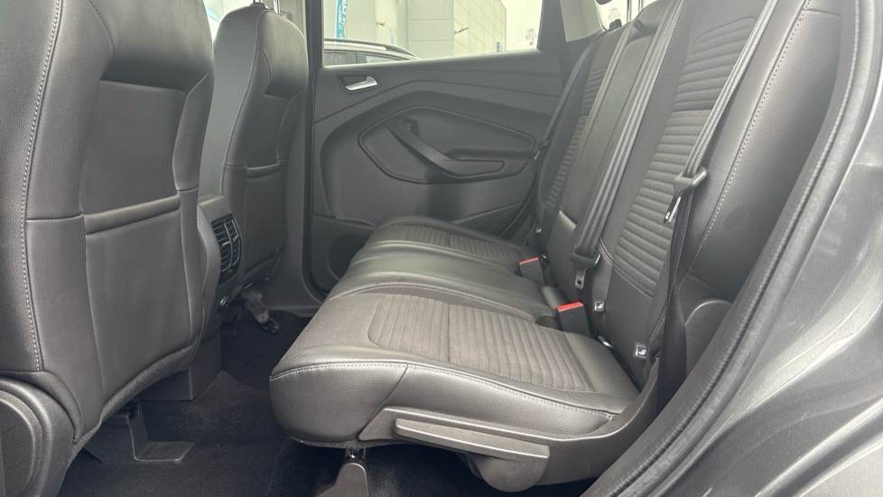 Ford Kuga 1.5 TDCi Titanium 5dr 2WD Diesel Estate - Image 26
