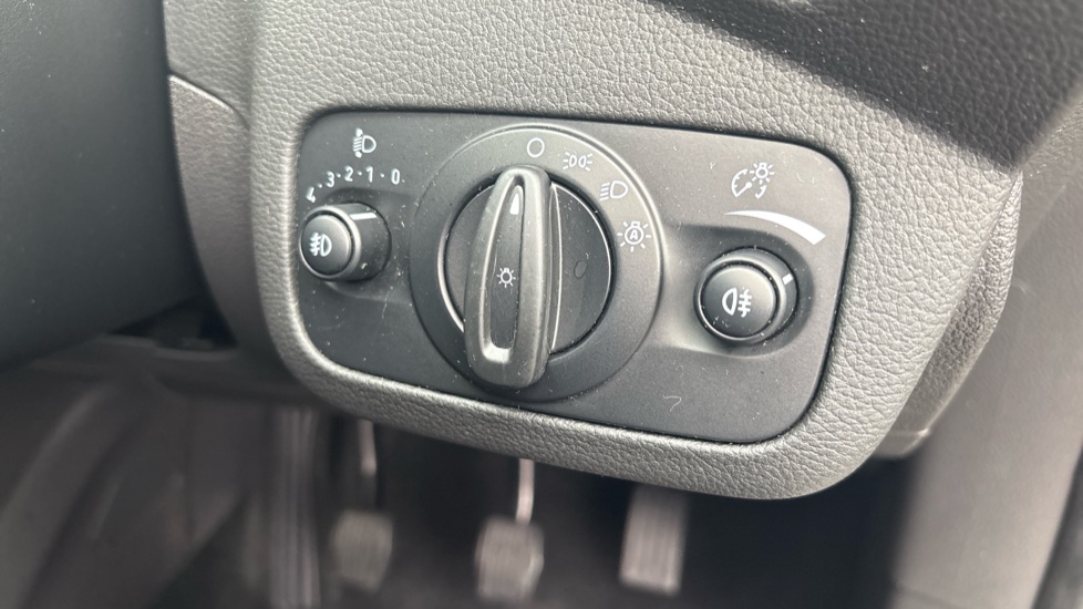 Ford Kuga 1.5 TDCi Titanium 5dr 2WD Diesel Estate - Image 24