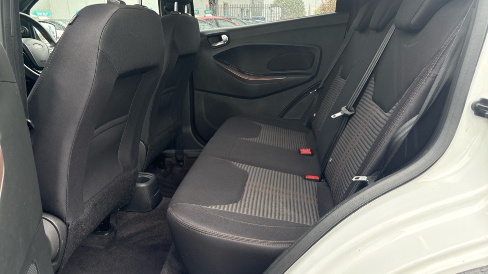 Ford KA+ 1.2 85 Active 5dr Petrol Hatchback - Image 19