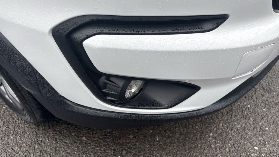 Ford KA+ 1.2 85 Active 5dr Petrol Hatchback - Image 32