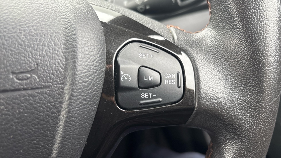 Ford KA+ 1.2 85 Active 5dr Petrol Hatchback - Image 39