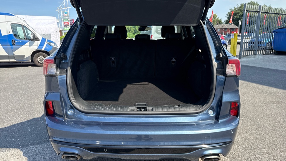 Ford Kuga 2.5 FHEV Vignale 5dr CVT Hybrid Estate - Image 5