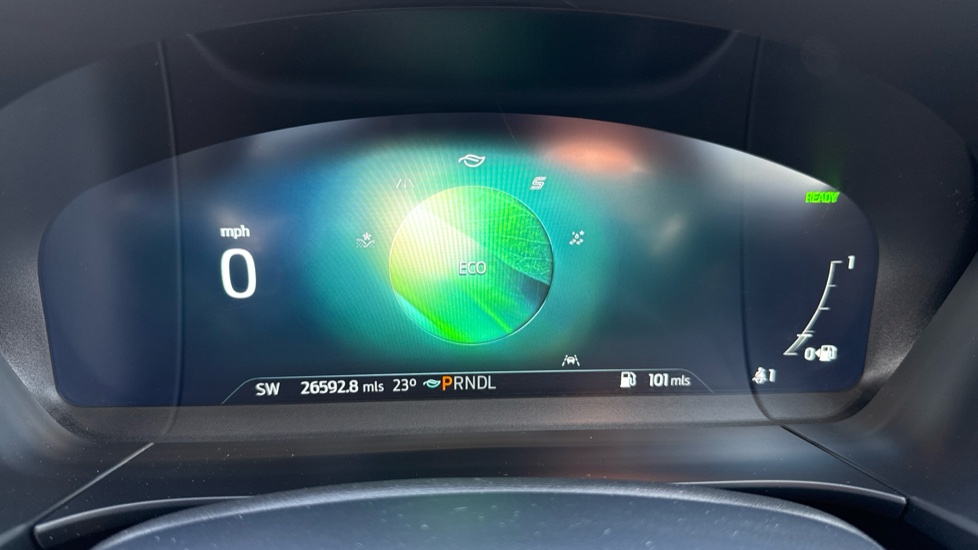 Ford Kuga 2.5 FHEV Vignale 5dr CVT Hybrid Estate - Image 23