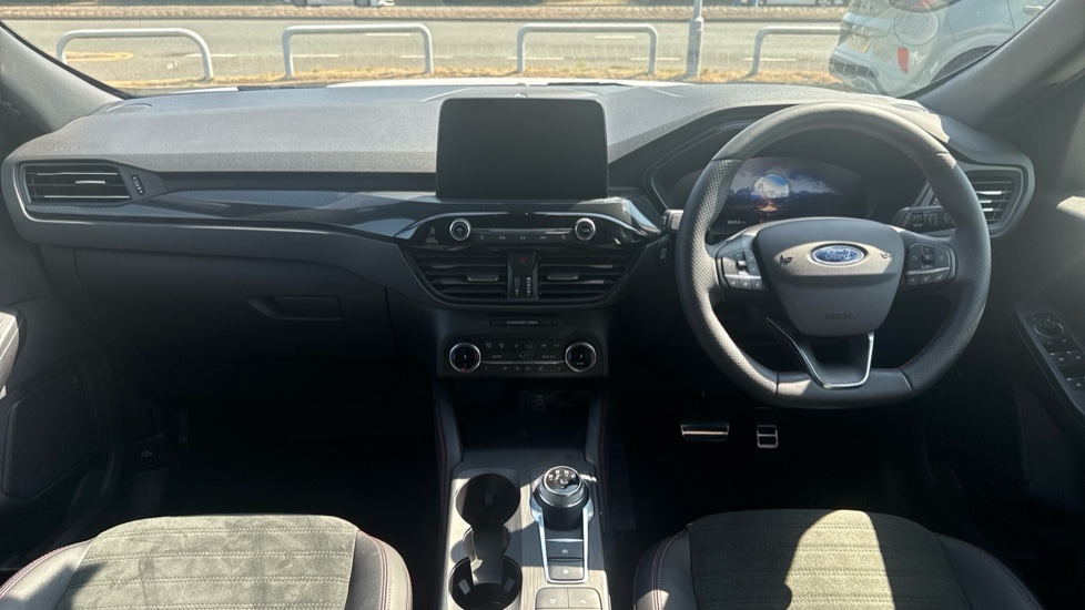 Ford Kuga 2.5 FHEV ST-Line X Edition 5dr CVT Hybrid Estate - Image 11