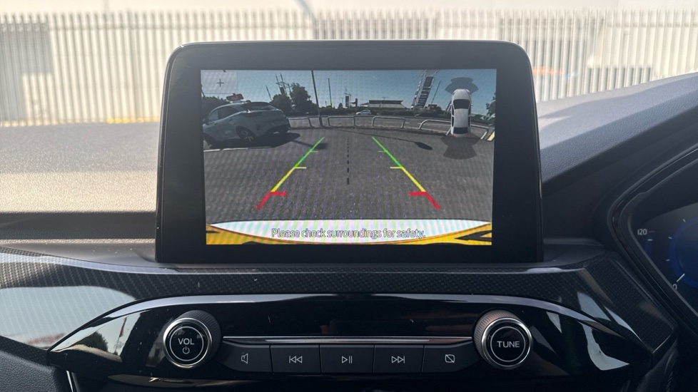 Ford Kuga 2.5 FHEV ST-Line X Edition 5dr CVT Hybrid Estate - Image 33