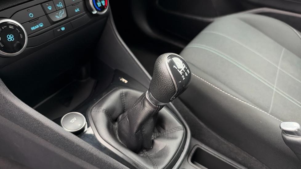 Ford Fiesta 1.1 Trend 5dr Petrol Hatchback - Image 20