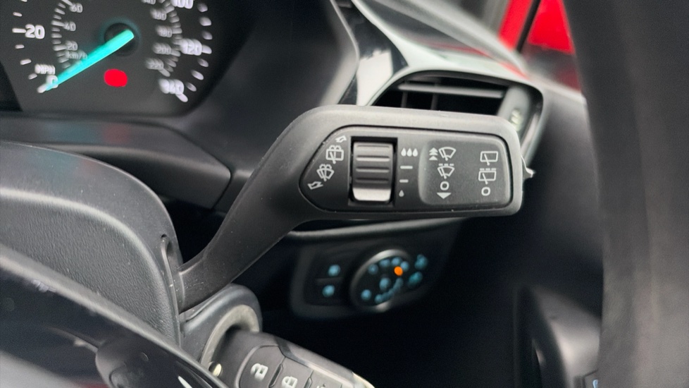 Ford Fiesta 1.1 Trend 5dr Petrol Hatchback - Image 33